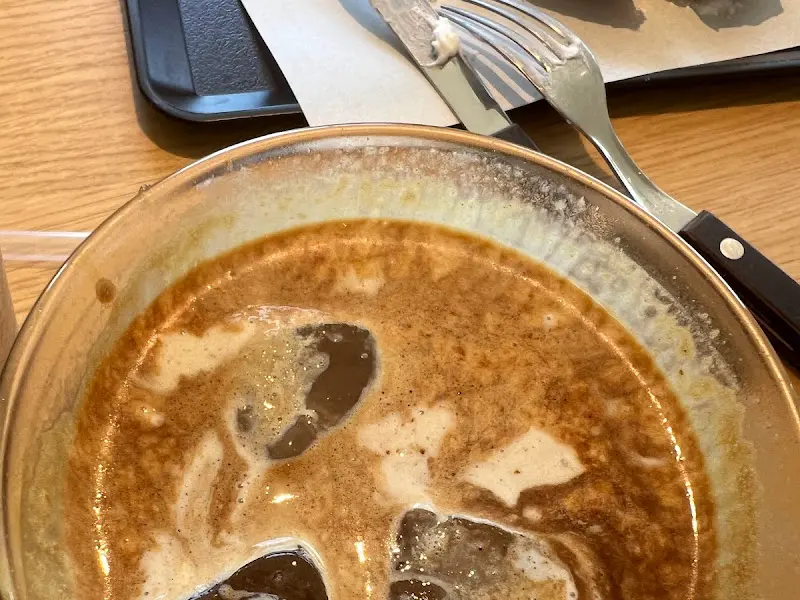 아몬드 크림 라떼