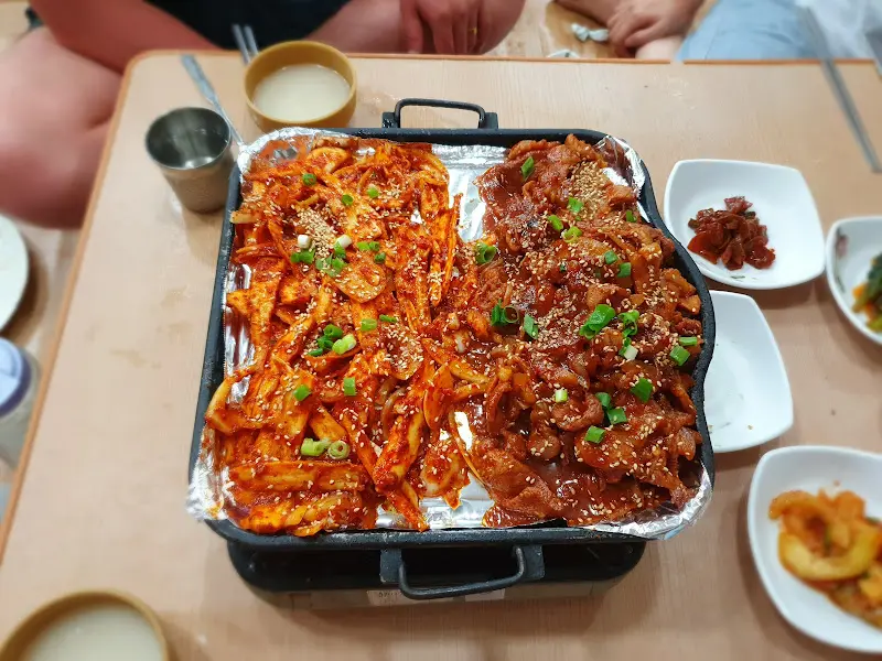 더덕불고기 한 상 차림