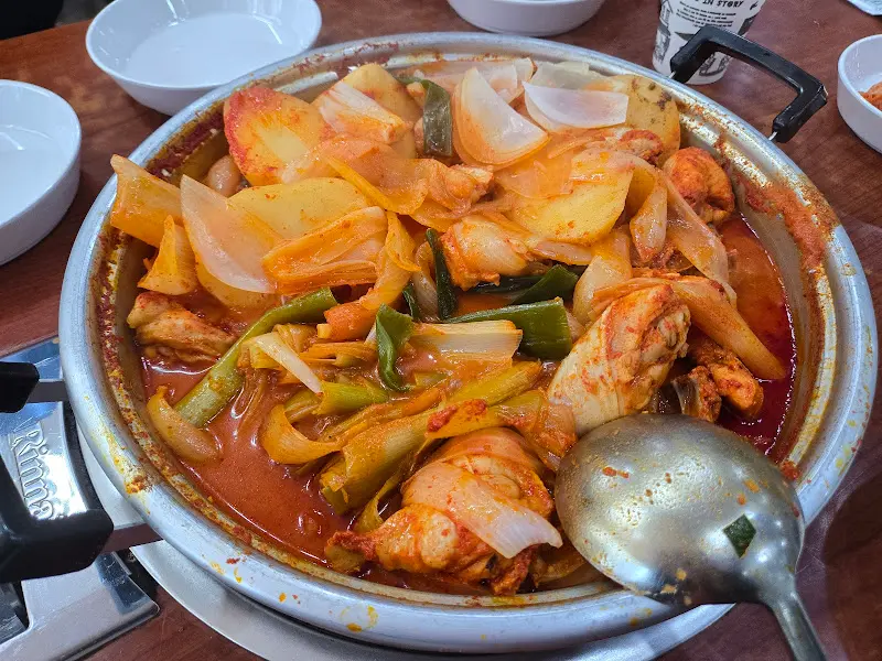 닭볶음탕 전체샷