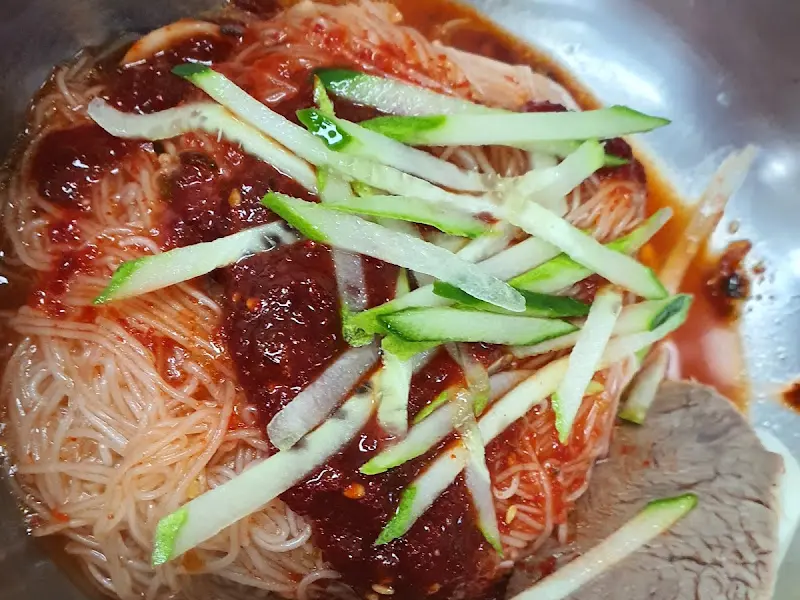 수라면옥 비빔냉면