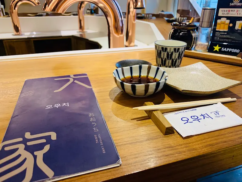 정갈하게 세팅된 테이블