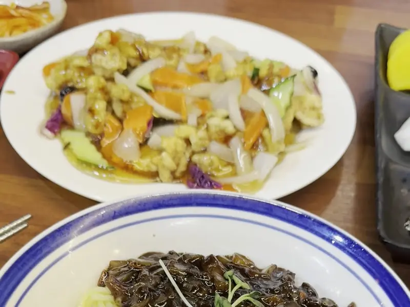 짜장면과 탕수육