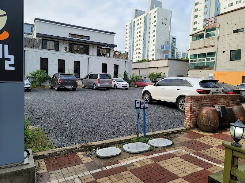 넓은 주차 공간