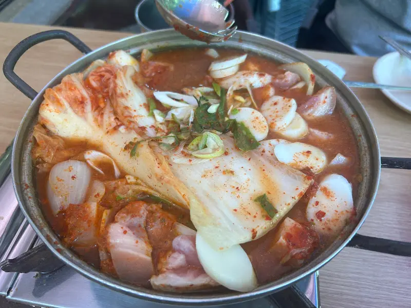 두루치기 전체샷