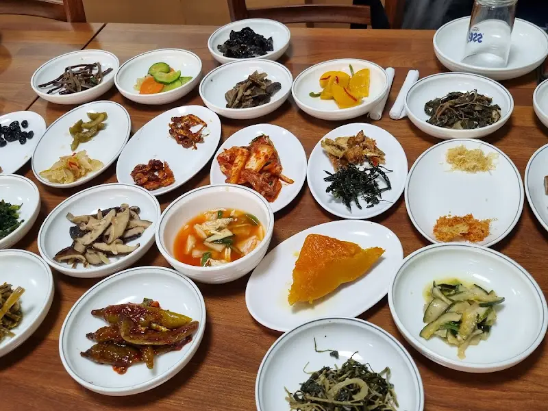 다채로운 밑반찬