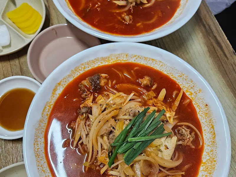 두 그릇의 짬뽕