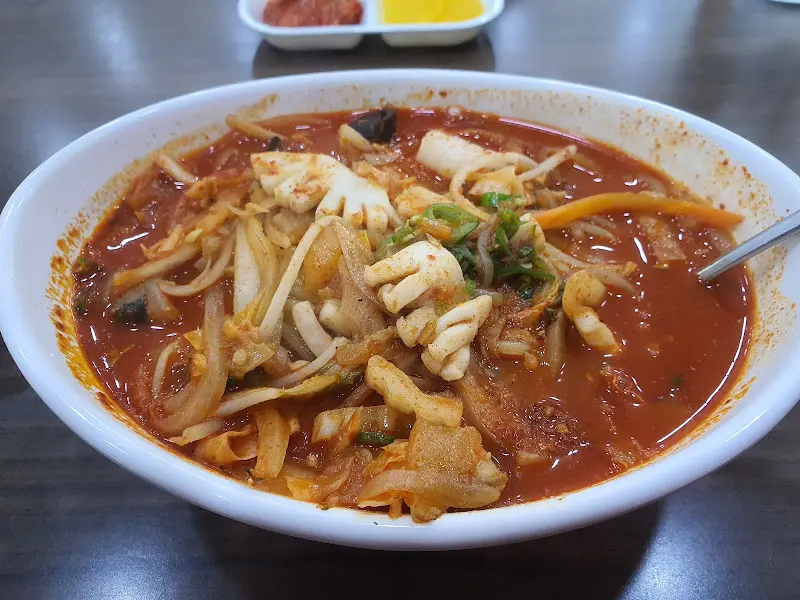 한밀식당 짬뽕 전체샷