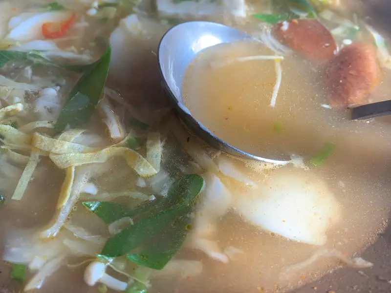 만두가 담긴 탕