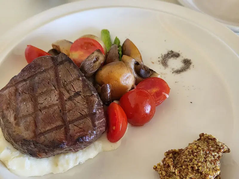 올리버 다이너 스테이크