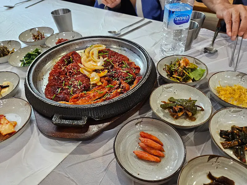 황태더덕구이와 밑반찬