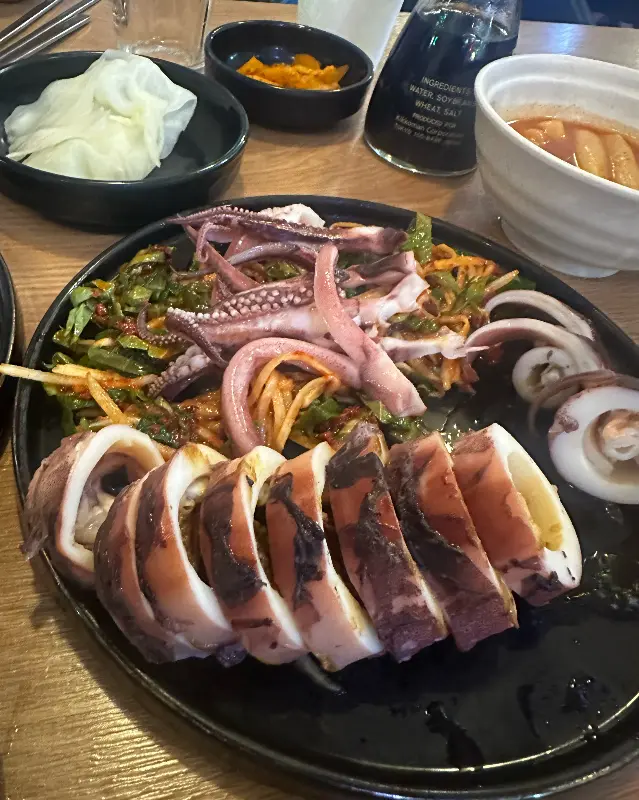 압구정회포차 오징어회