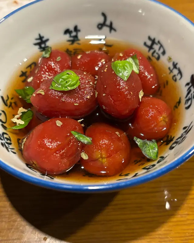곁들여 먹는 토마토