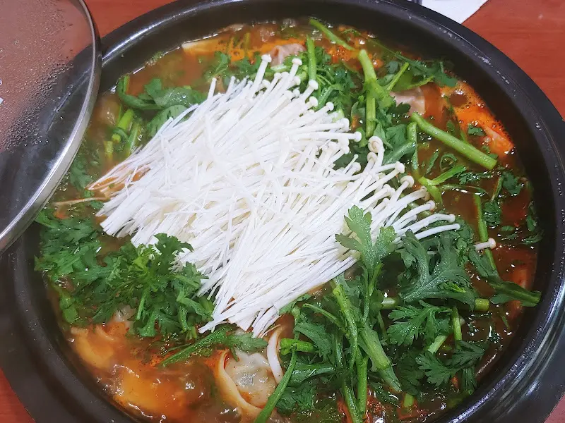 만두전골 근접샷