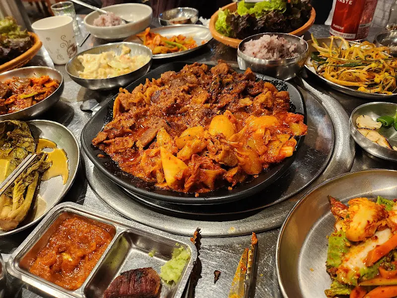 푸짐한 한 상 차림