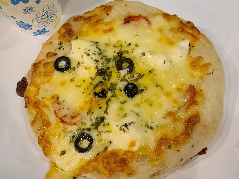 먹음직스러운 피자빵