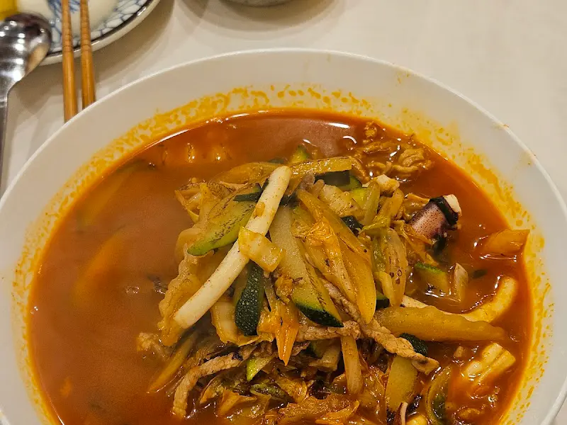 짬뽕 국물 클로즈업