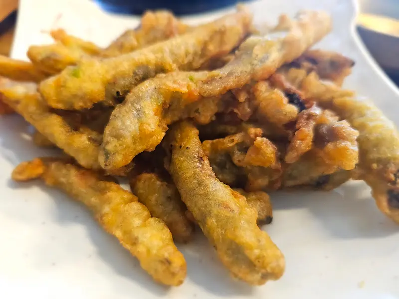 노릇노릇한 추어튀김