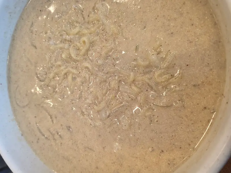 걸쭉한 콩국수 면발