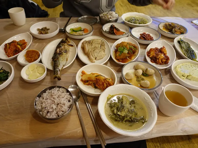 다양한 종류의 반찬