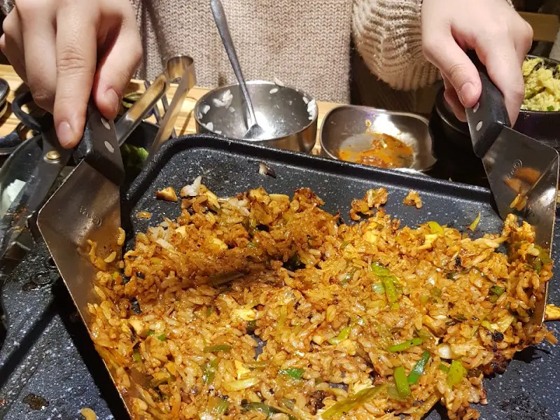 셀프 볶음밥 만들기