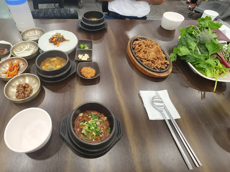 푸짐한 한 상 차림