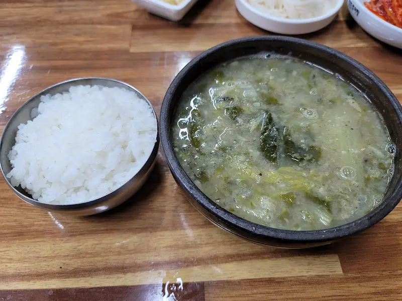 고소한 국물이 일품인 고디탕