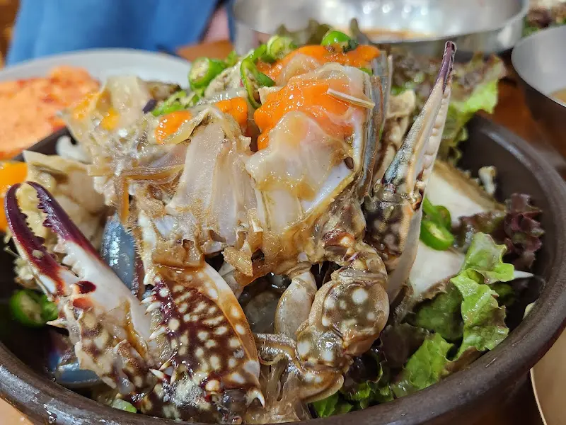 푸짐한 간장게장 한 상차림