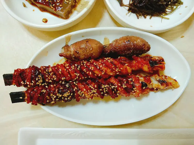 낙지호롱과 낙지 머리 구이