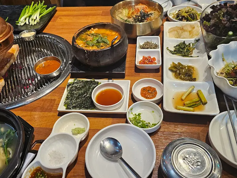 푸짐한 한 상 차림