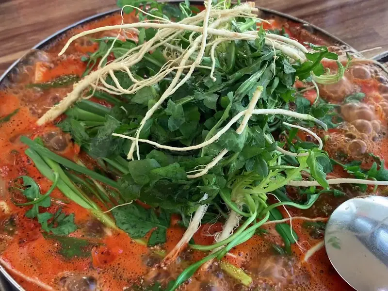 푸짐한 곱창전골