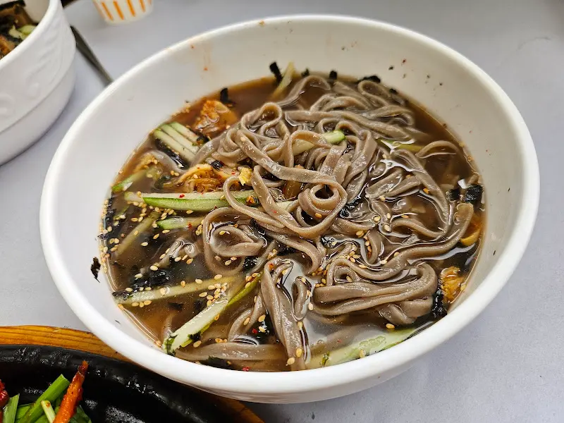 산마실 콧등치기