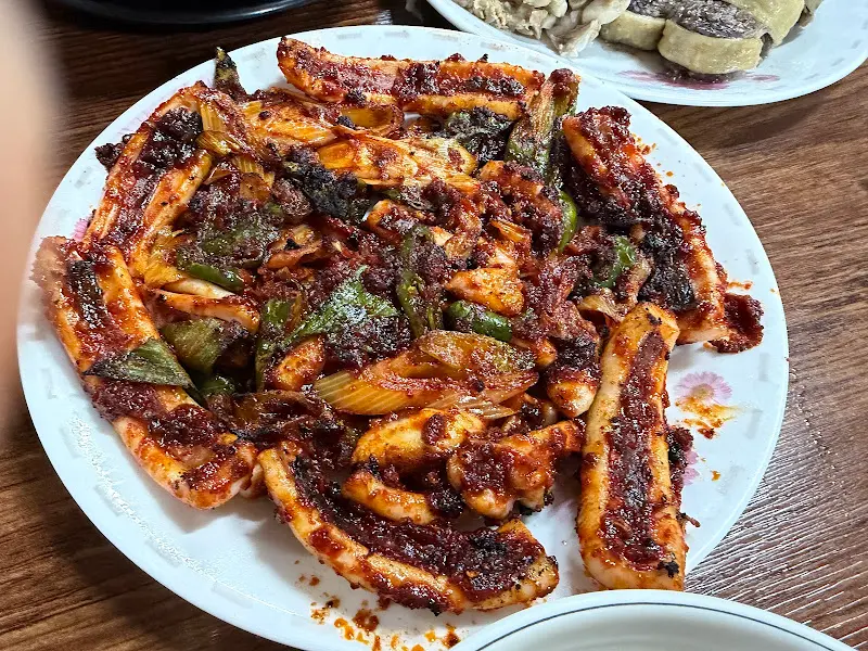 눈으로도 느껴지는 불맛, 오징어 불고기