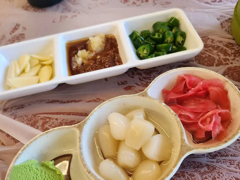 다양한 곁들임 메뉴