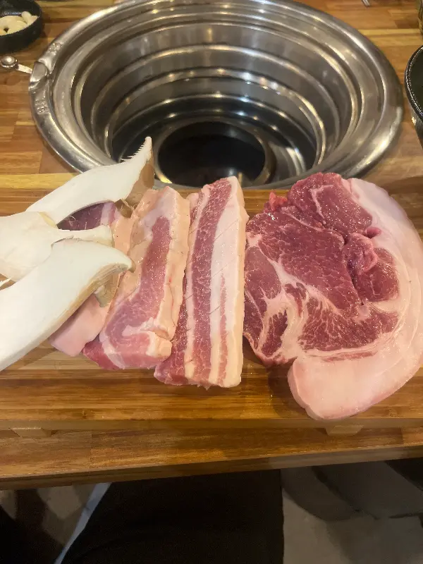 테이블 중앙 환풍구