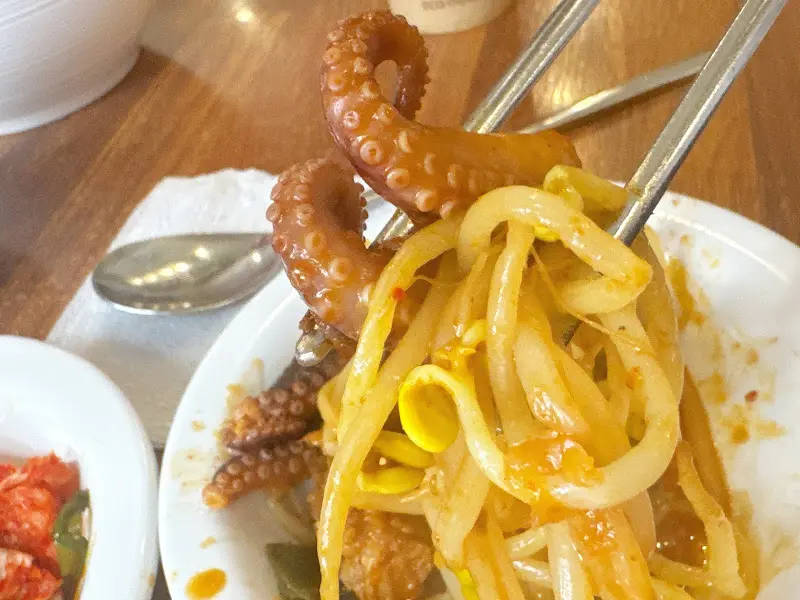 탱글탱글한 쭈꾸미 사리