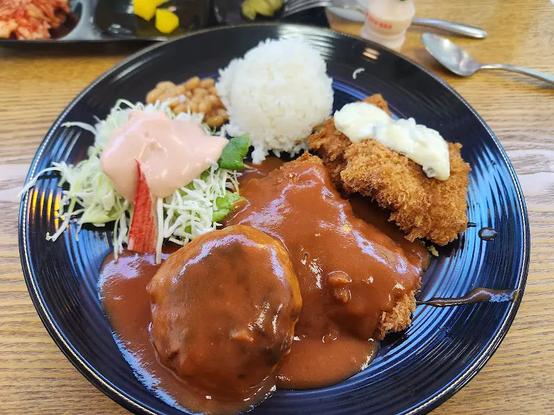 세겐돈까스 정식