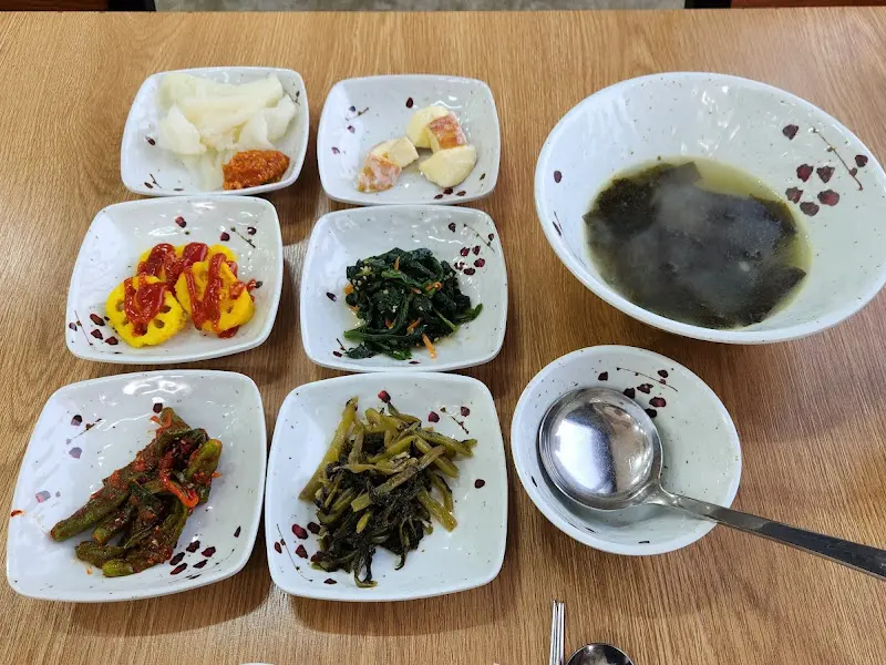 다채로운 밑반찬