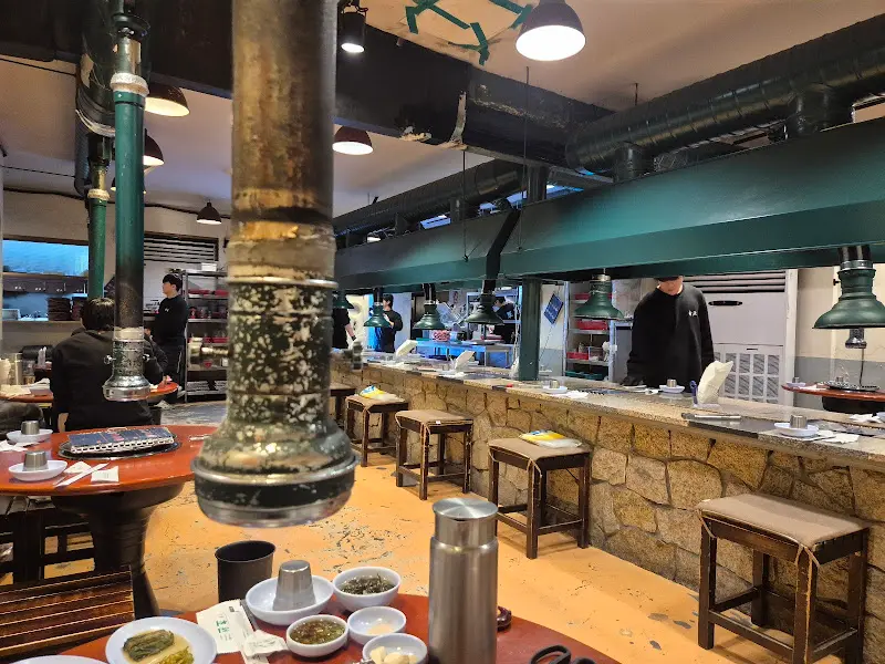 초원의 내부 모습