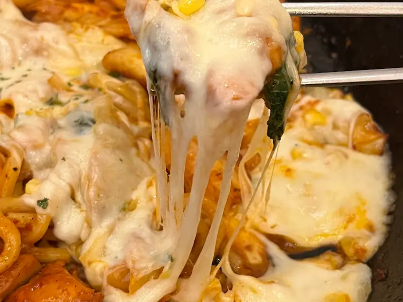 치즈 폭포 닭갈비