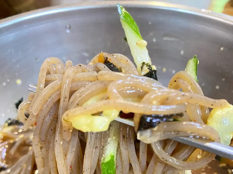 강산막국수 막국수