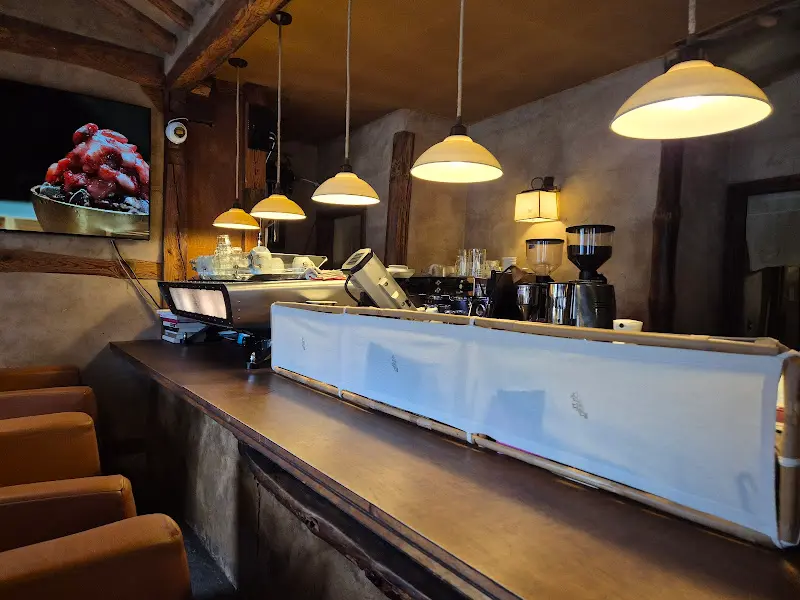 산들다헌 카운터