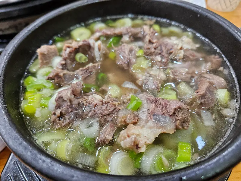 미소고산 한우마을 정육식당 갈비탕