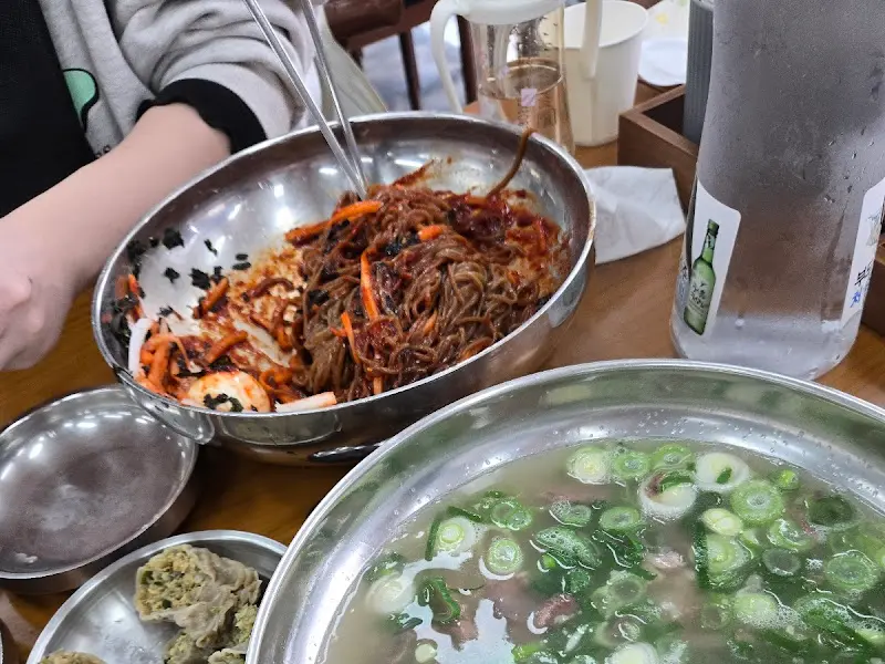 비빔막국수