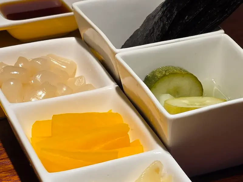 다채로운 곁들임 메뉴