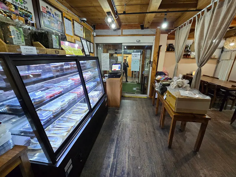 판매 상품 진열대