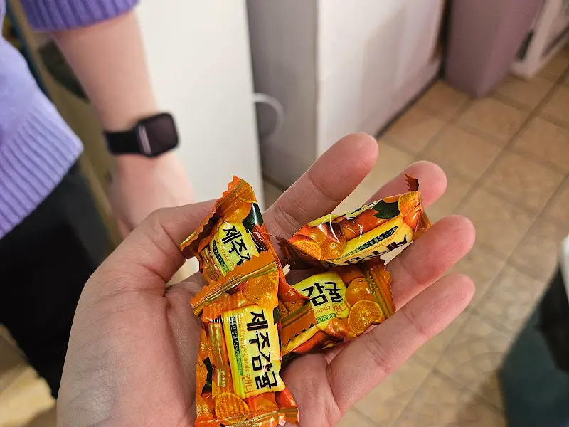 대금식당 사탕 서비스