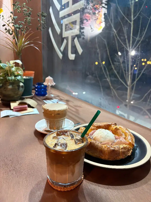 더치베이비와 음료