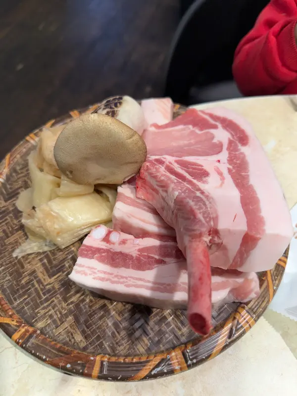 다양한 곁들임 찬