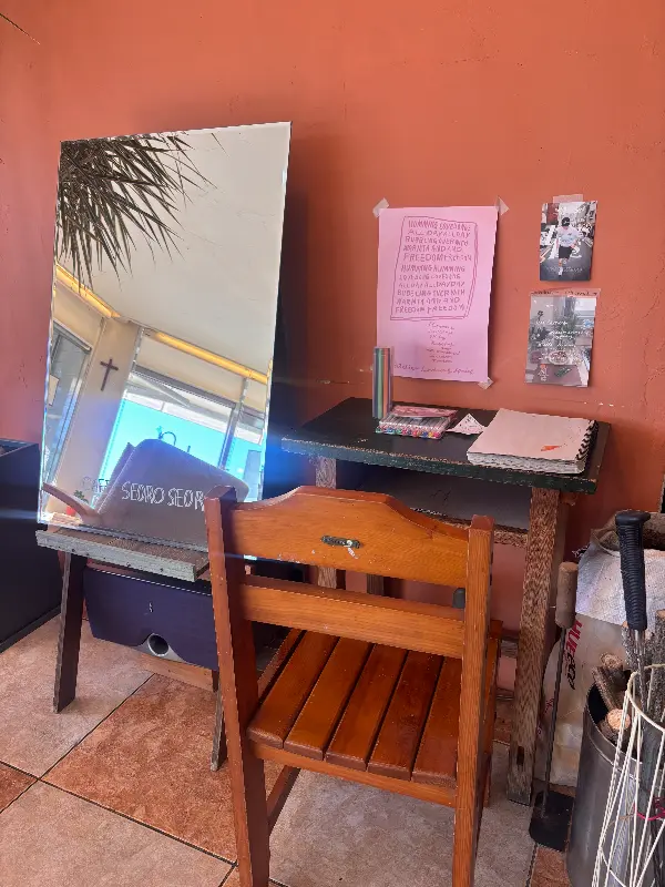 카페 내부 인테리어