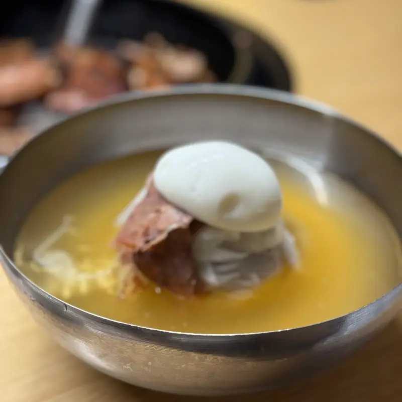 시원한 냉면으로 깔끔한 마무리